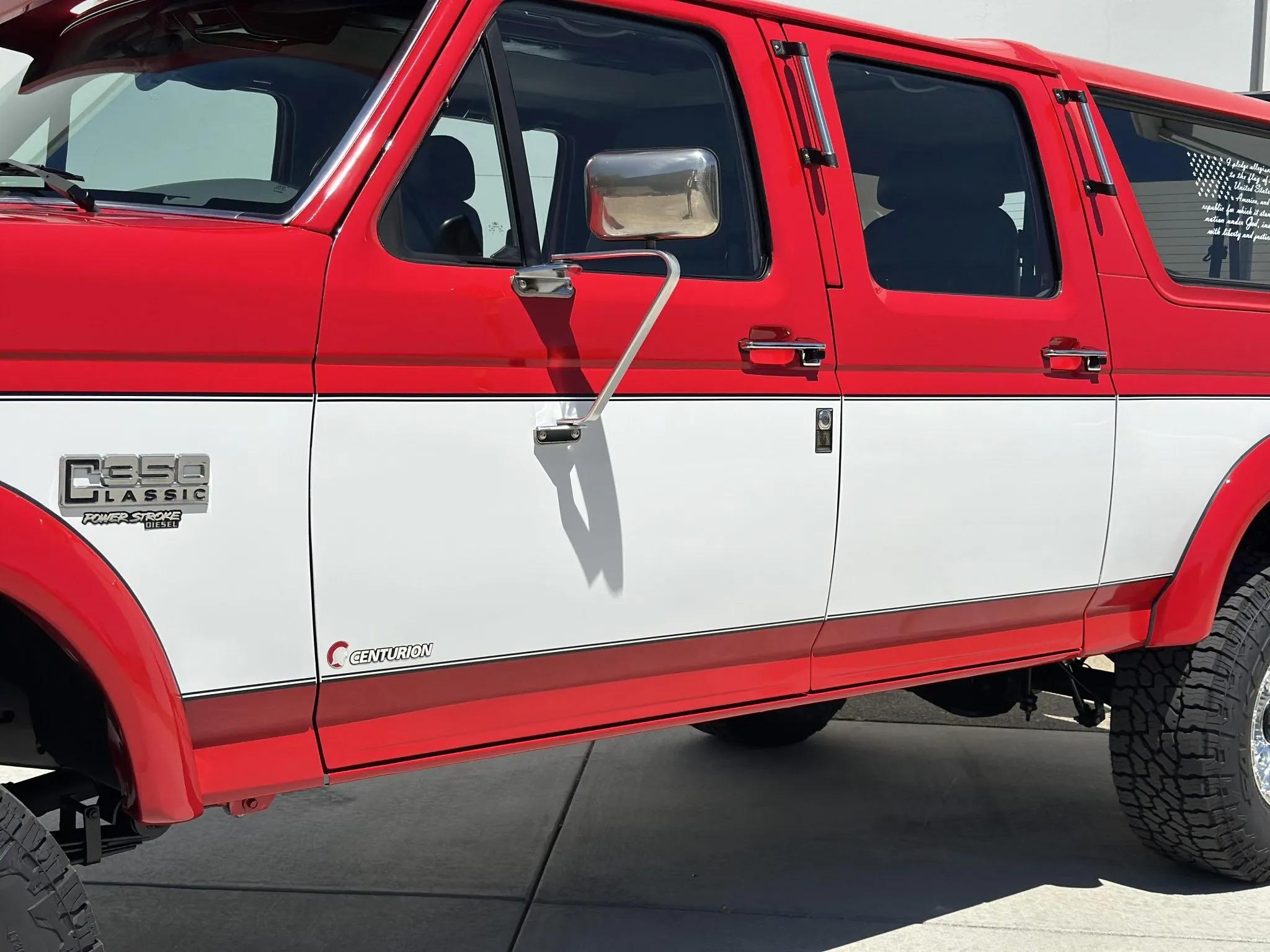 1995 Ford C-350 Centurion