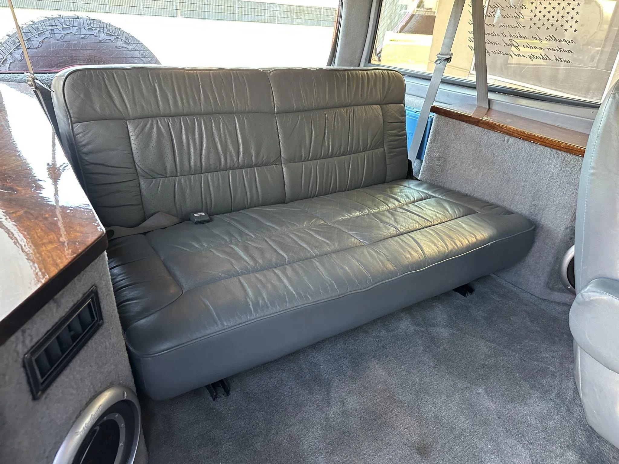 1995 Ford C-350 Centurion