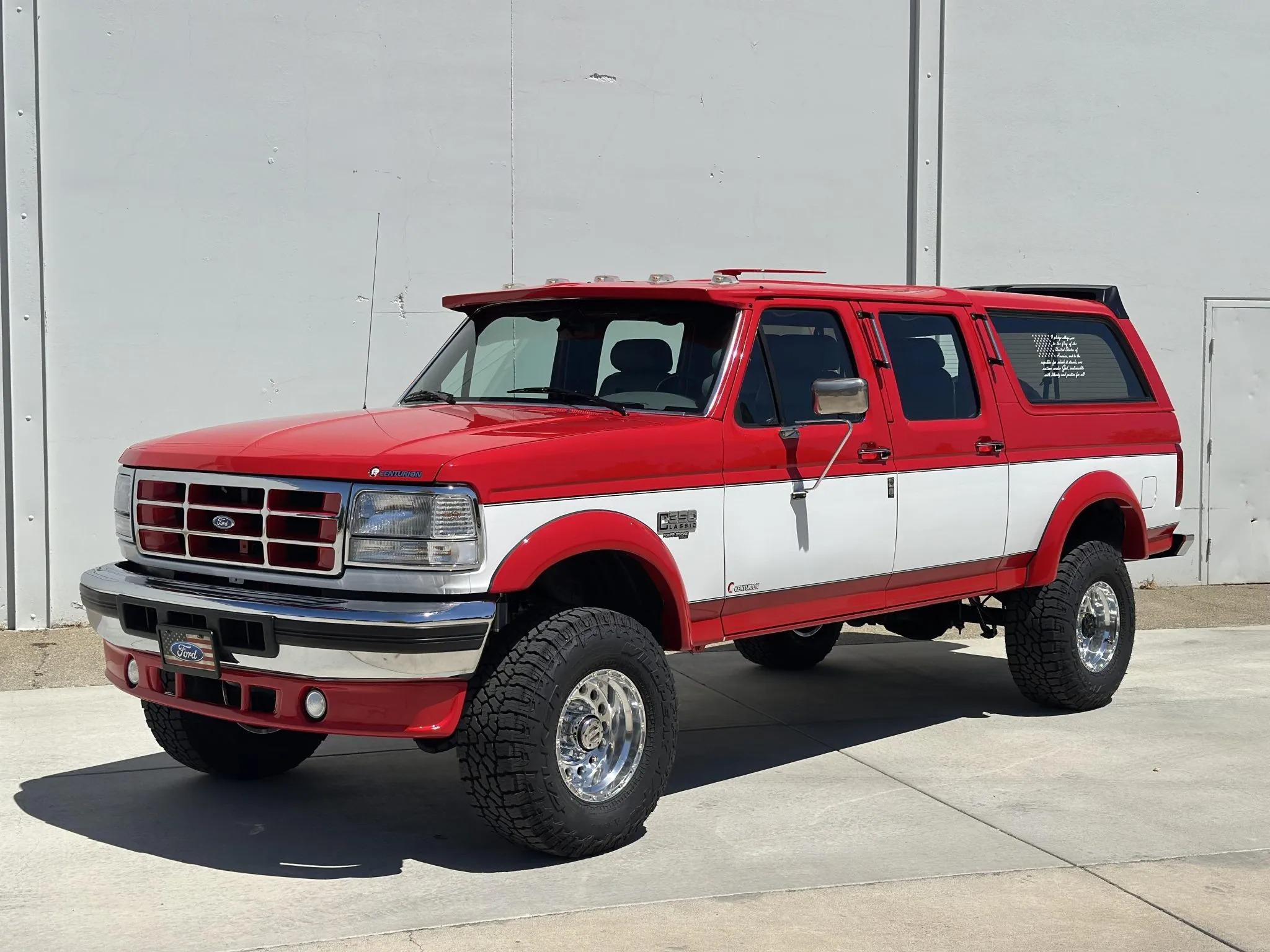 1995 Ford C-350 Centurion