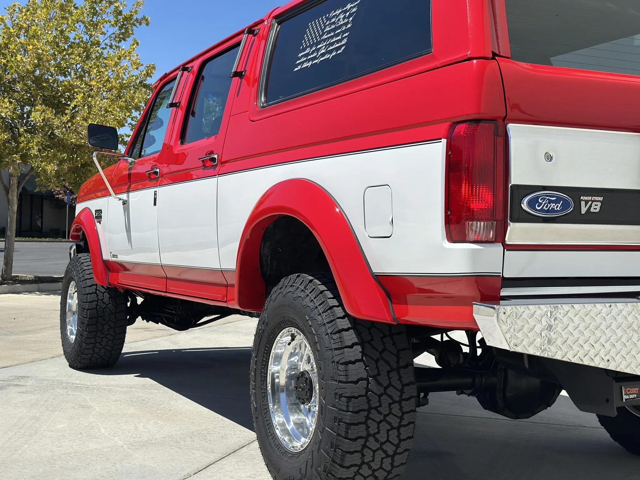 1995 Ford C-350 Centurion