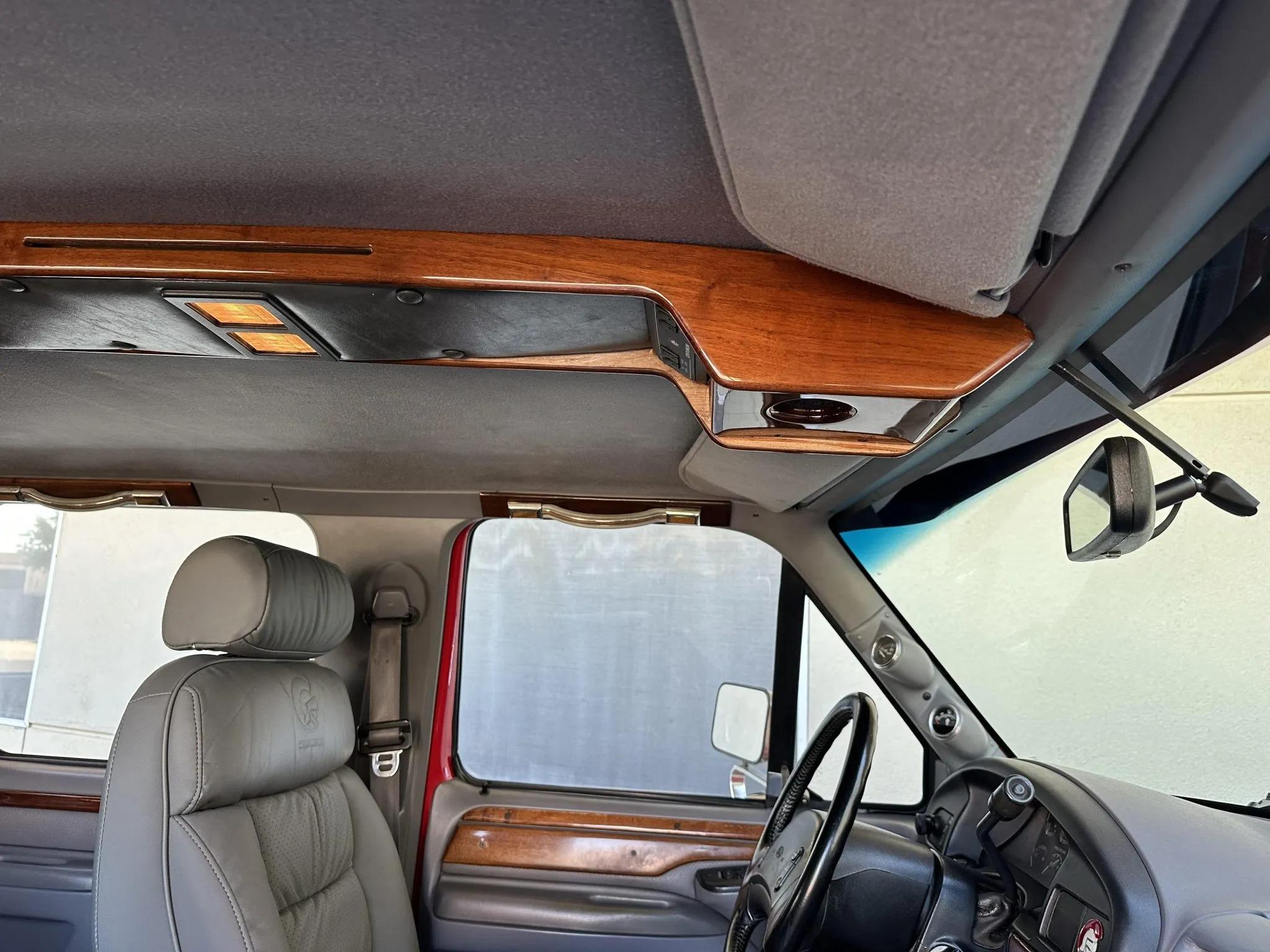 1995 Ford C-350 Centurion