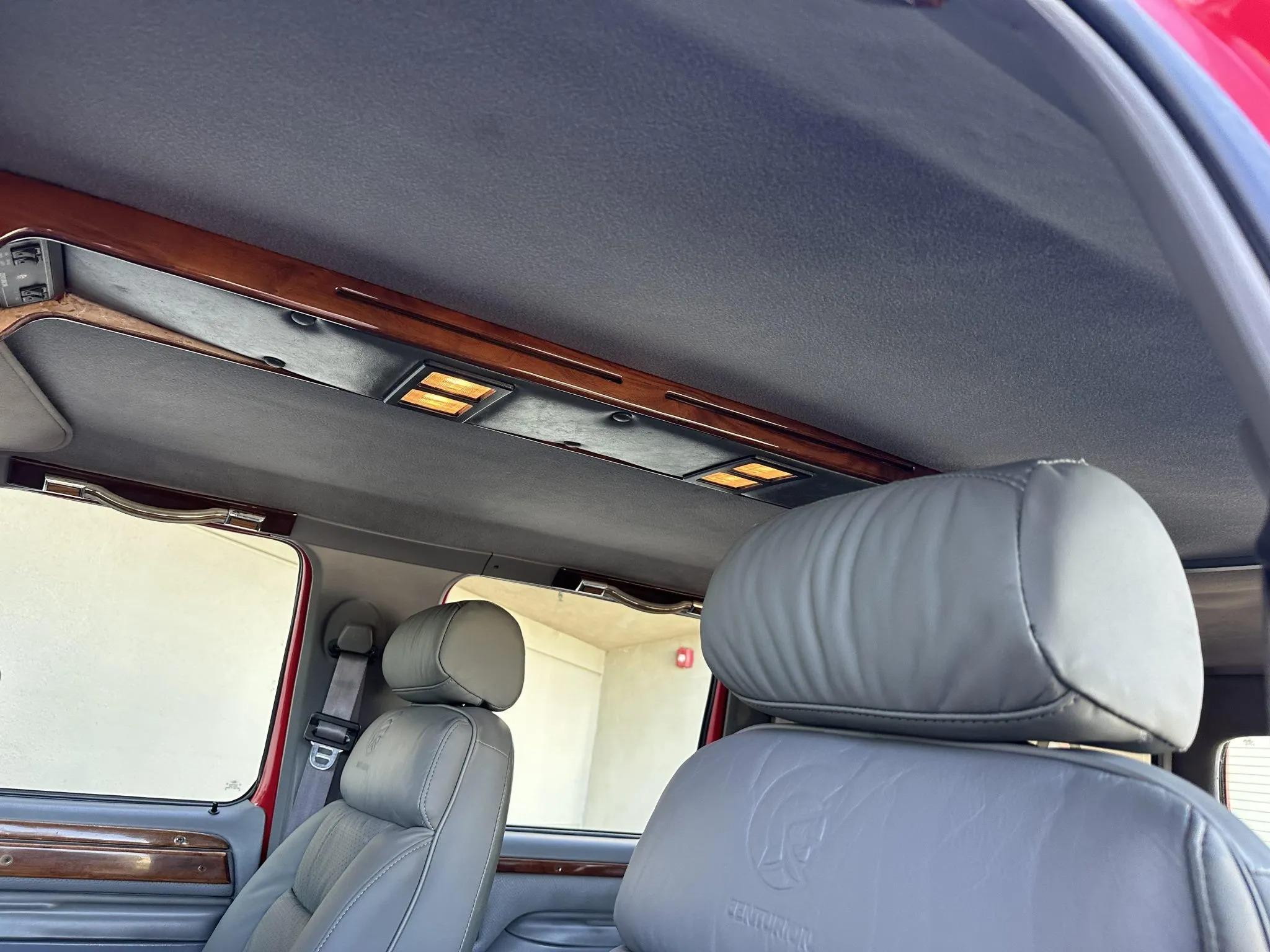 1995 Ford C-350 Centurion