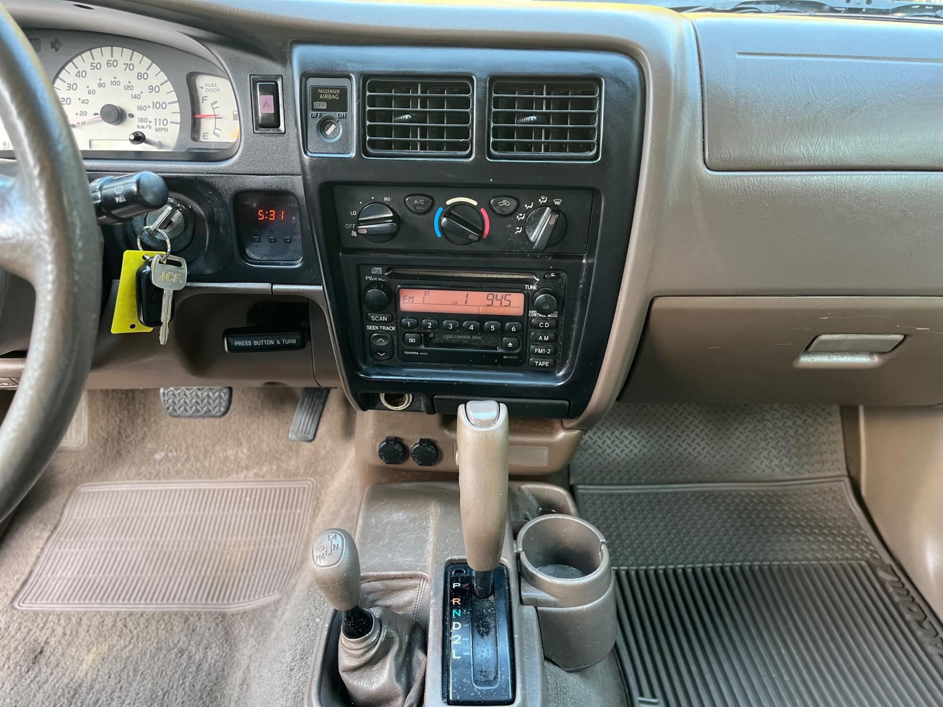 2004 Toyota Tacoma