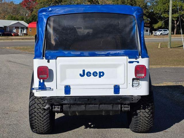 1985 Jeep CJ-7 Soft Top