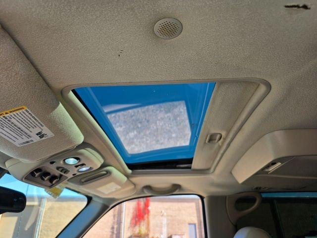 2005 GMC Yukon XL 1500 SLT