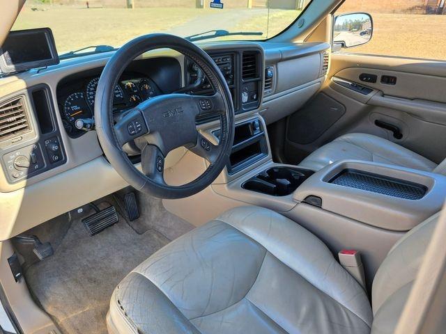 2005 GMC Yukon XL 1500 SLT