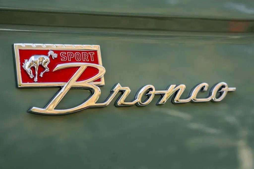 1973 Ford Bronco Restomod