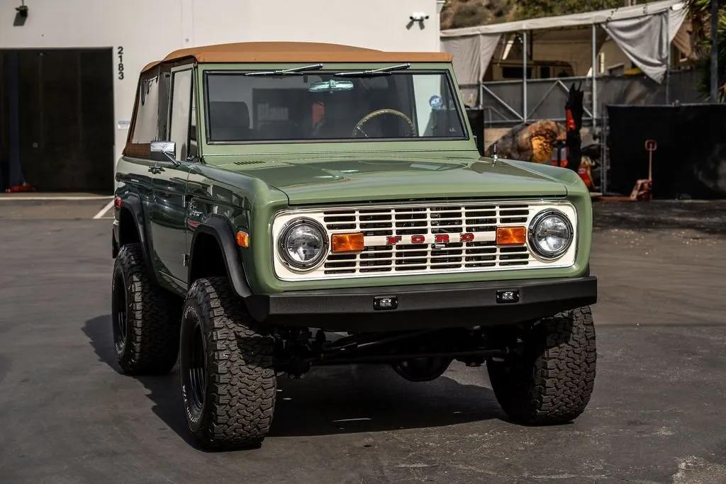 1973 Ford Bronco Restomod