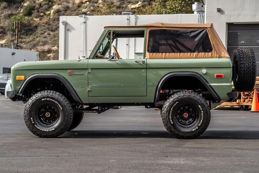 1973 Ford Bronco Restomod