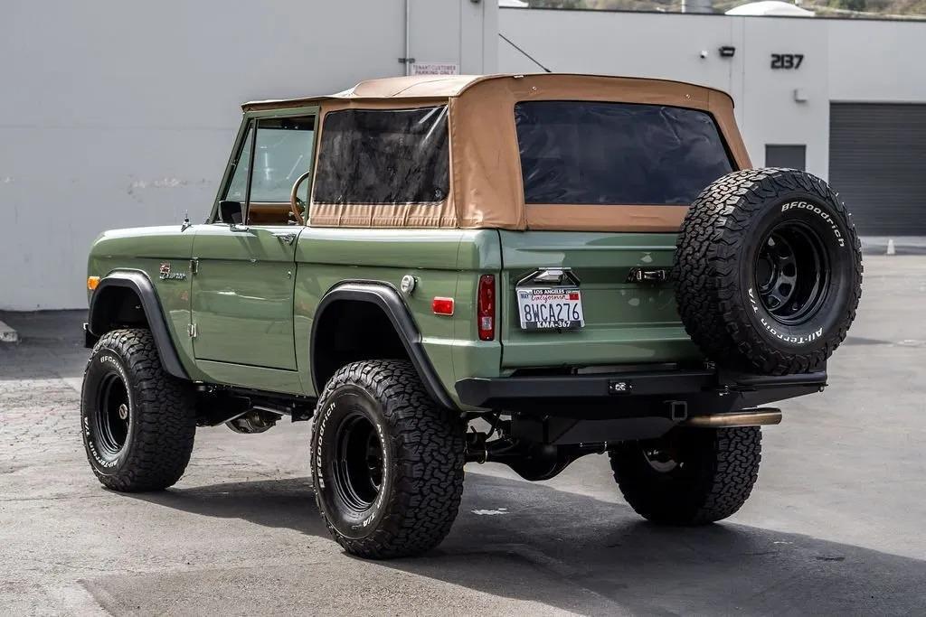 1973 Ford Bronco Restomod - 5