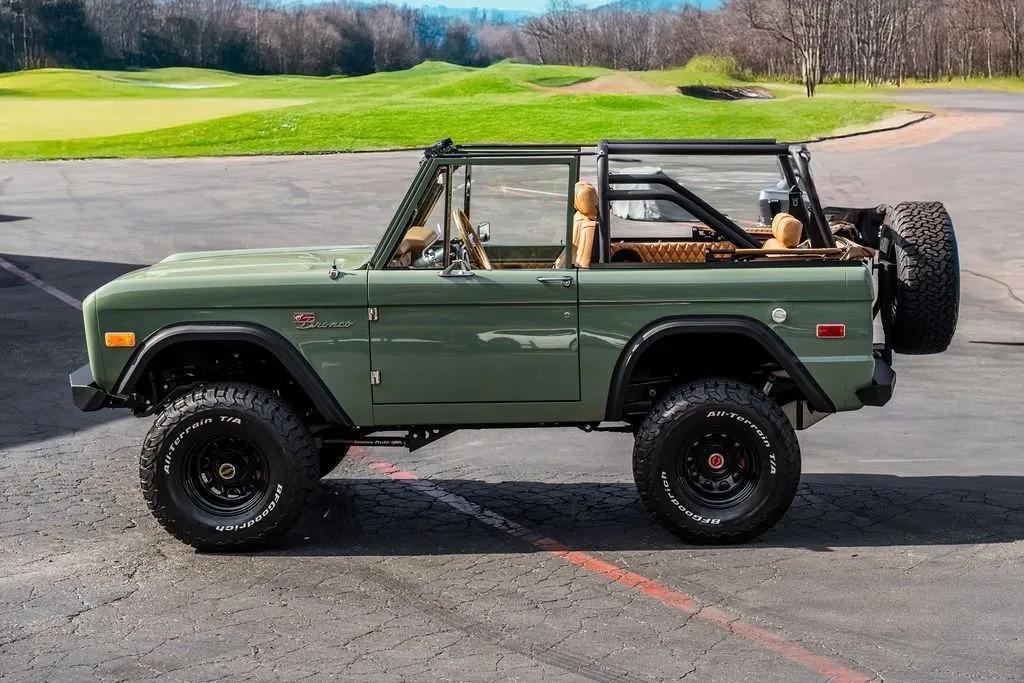 1973 Ford Bronco Restomod