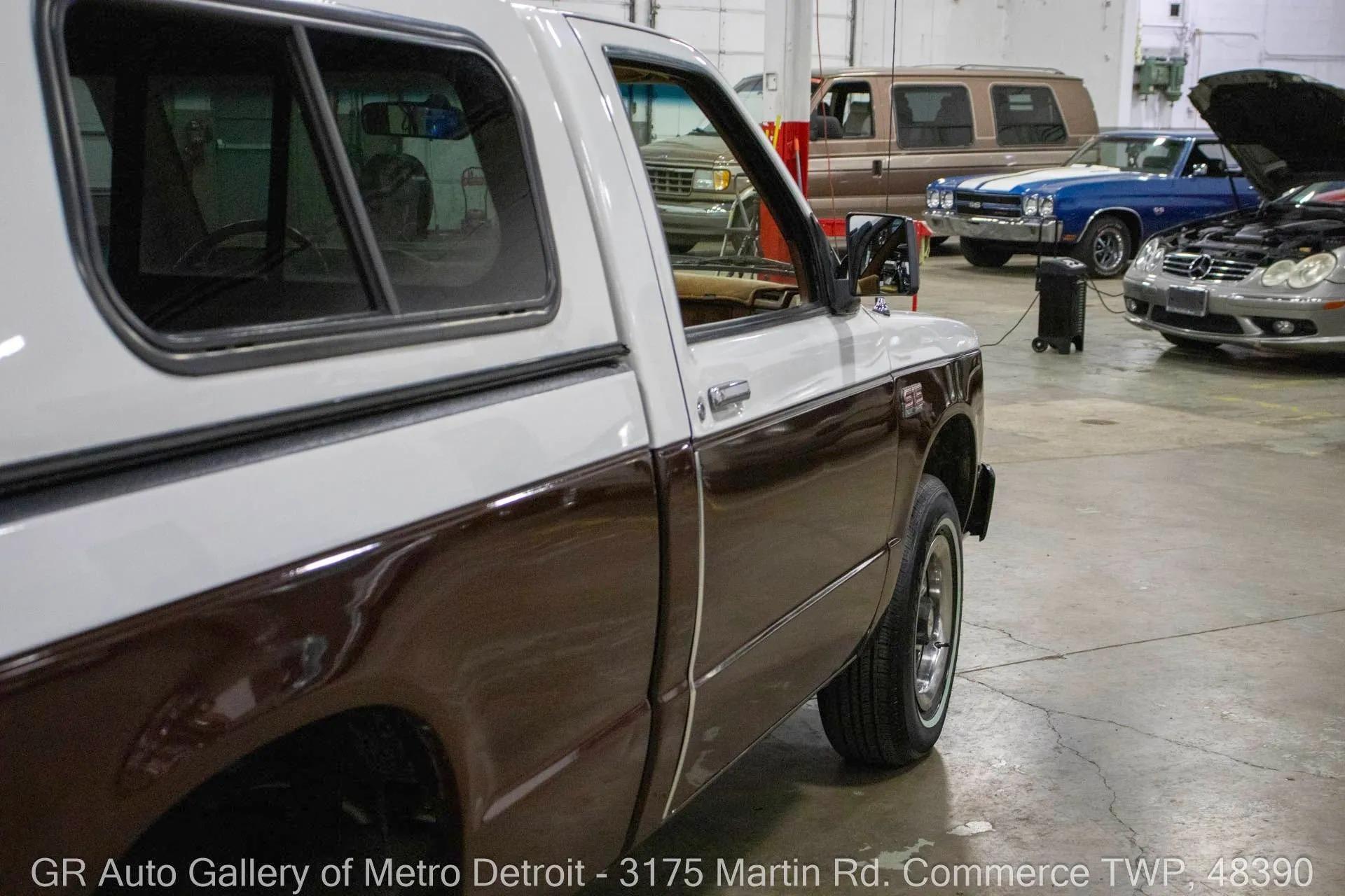 1989 GMC S-15 Special