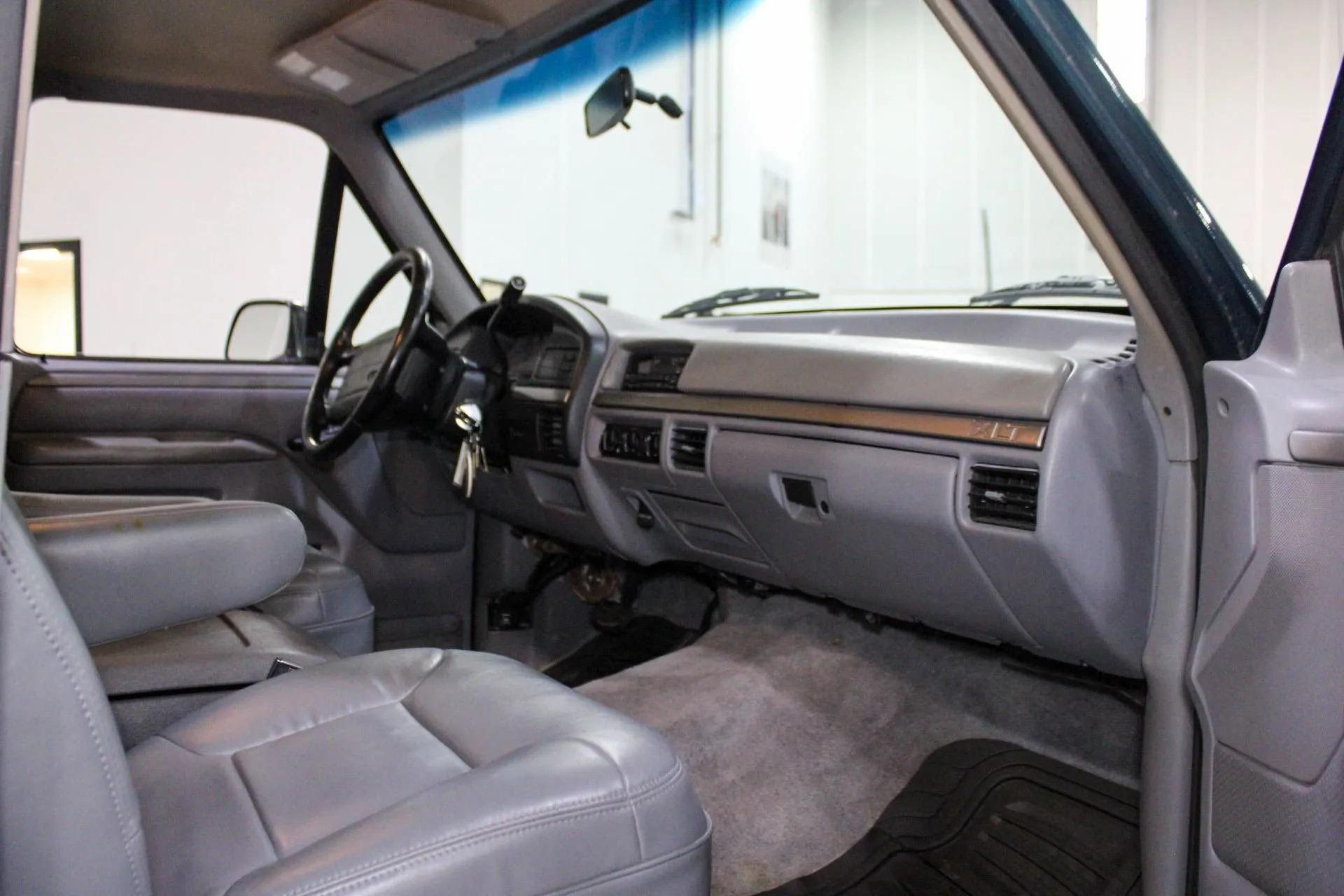 1994 Ford Bronco XLT