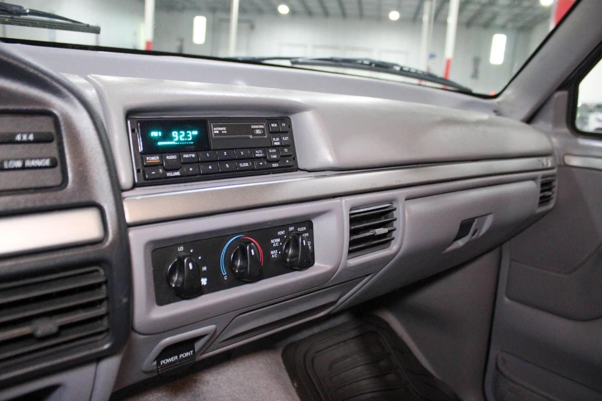 1994 Ford Bronco XLT