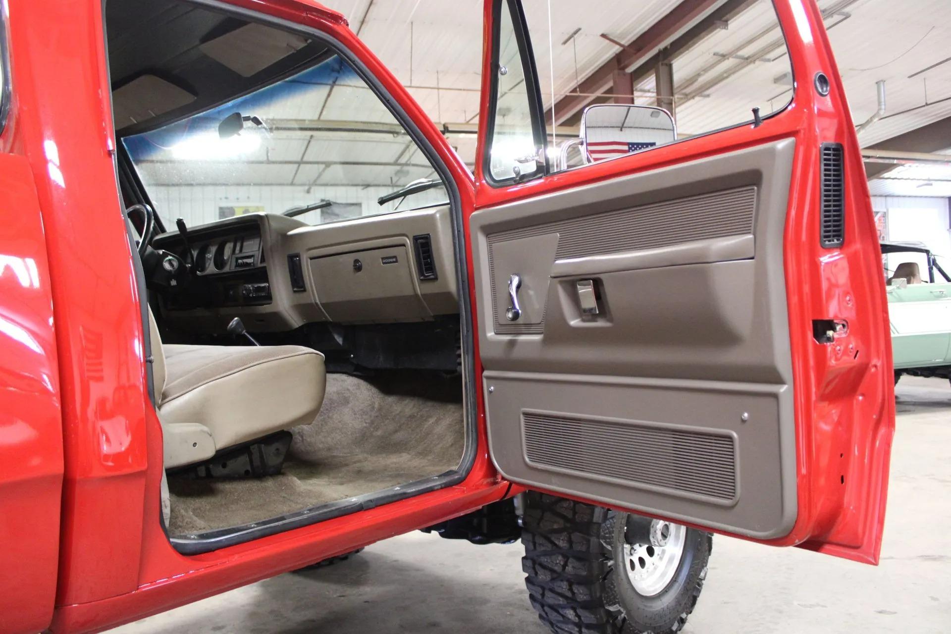 1993 Dodge Ram D250