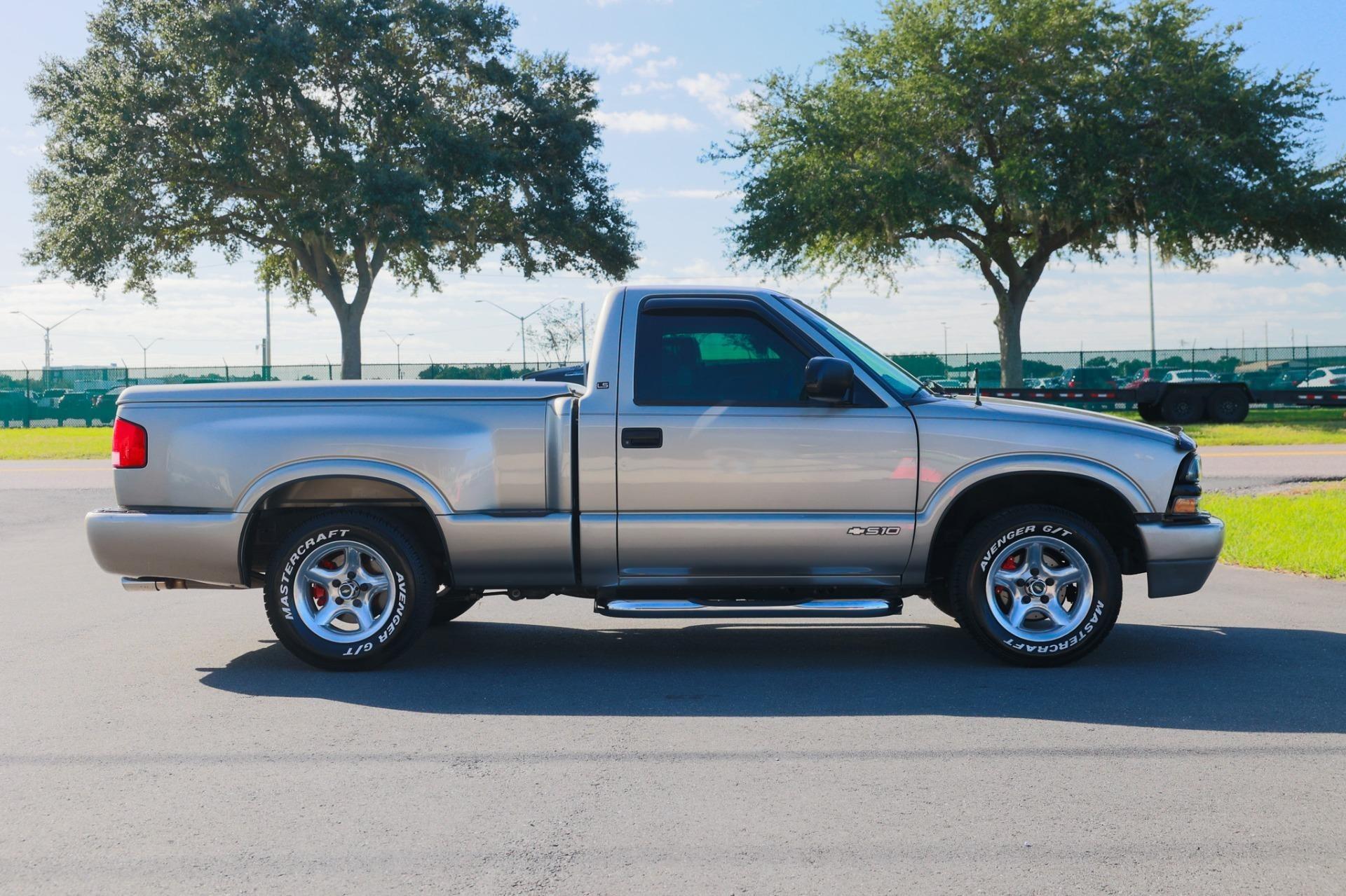 2000 Chevrolet S-10 - 2