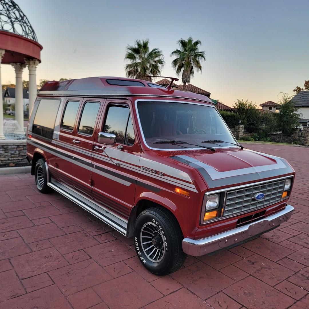  Ford E-Series