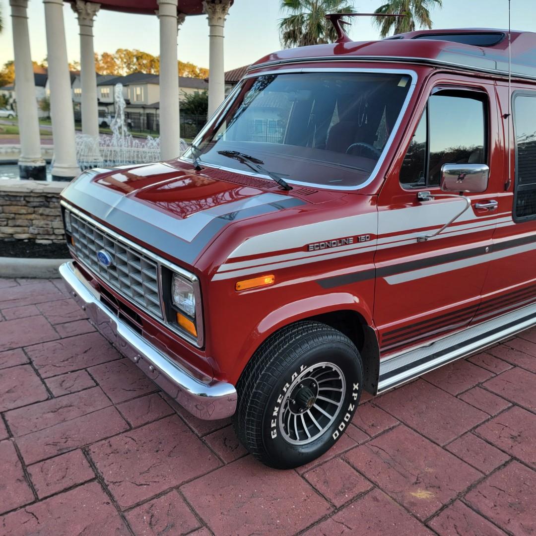 1987 Ford E-150 Econoline