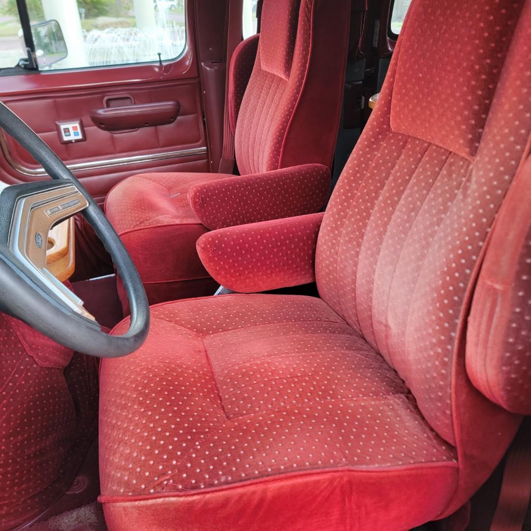 1987 Ford E-150 Econoline