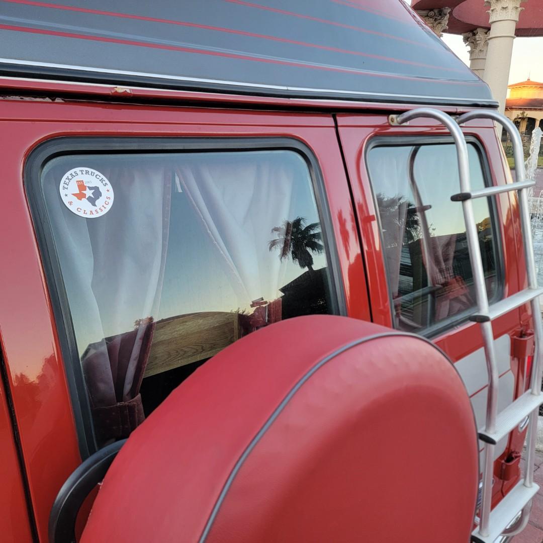 1987 Ford E-150 Econoline