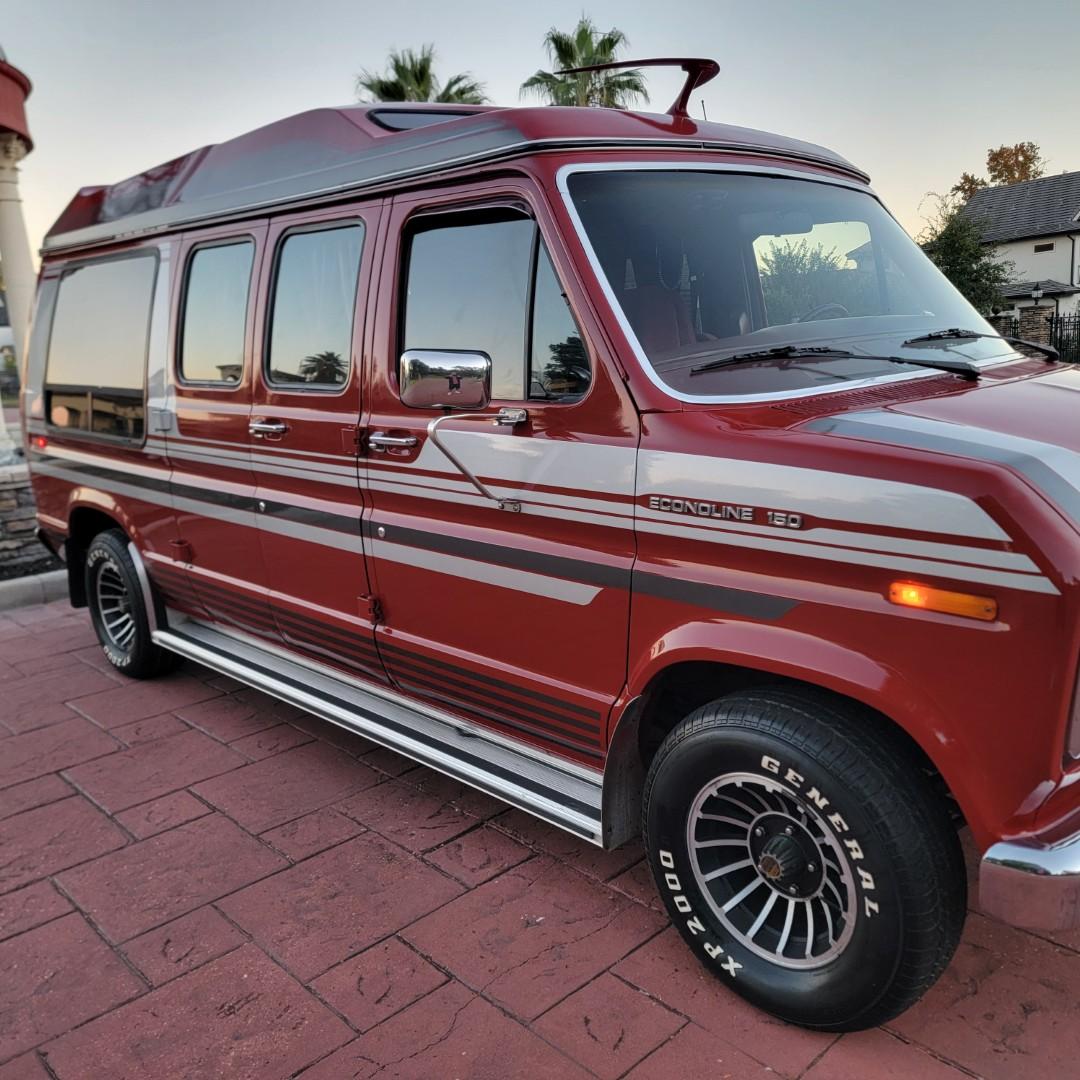 1987 Ford E-150 Econoline