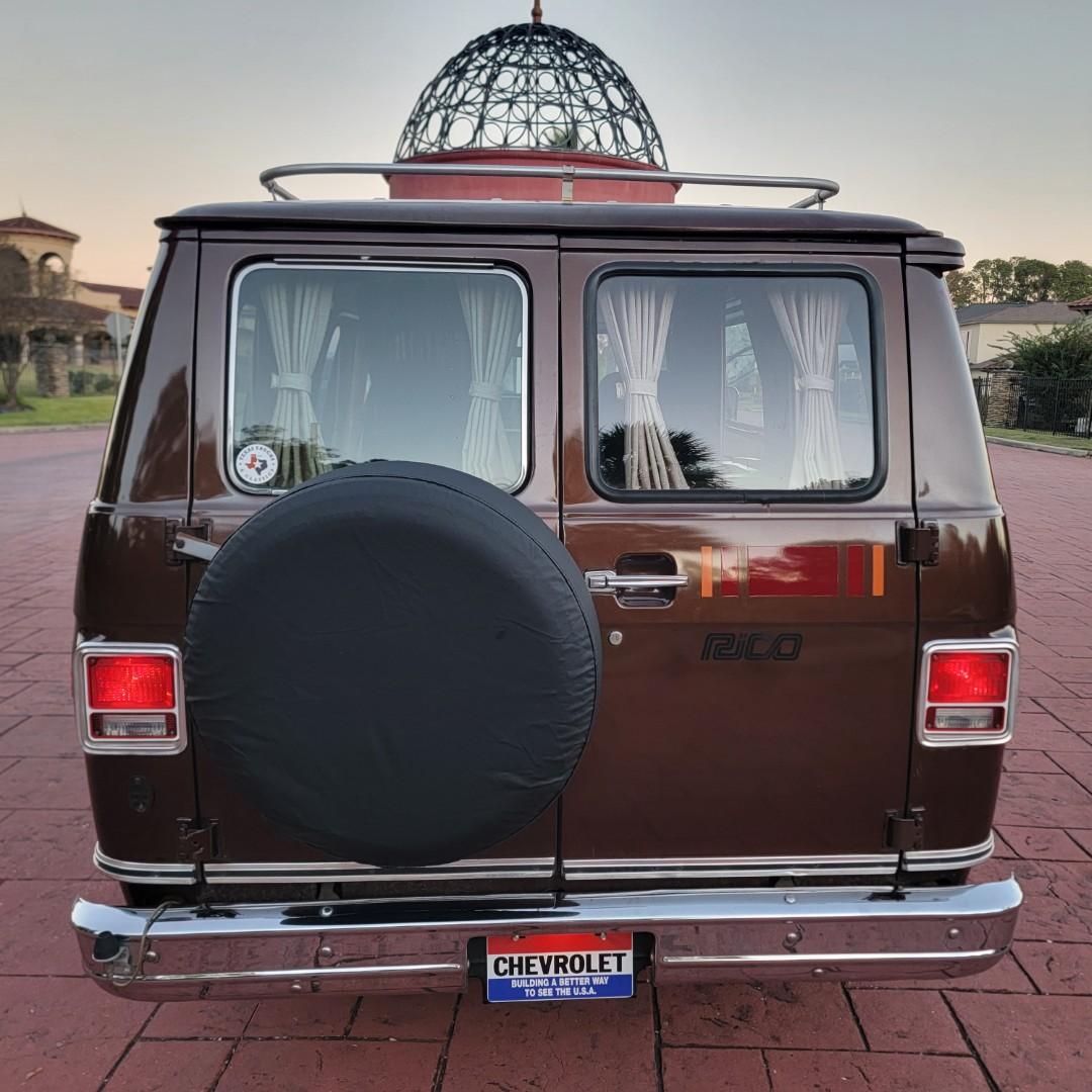 1979 Chevy G20 Vista III