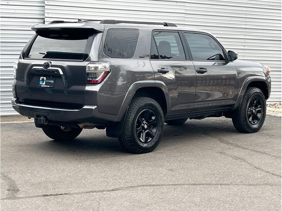 2014 Toyota 4Runner SR5 - 2