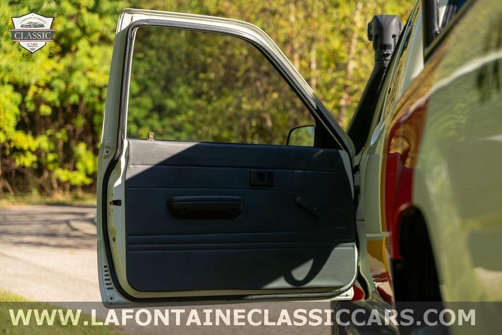 1989 Toyota Pickup Deluxe 4×4