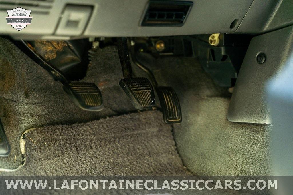 1989 Toyota Pickup Deluxe 4×4