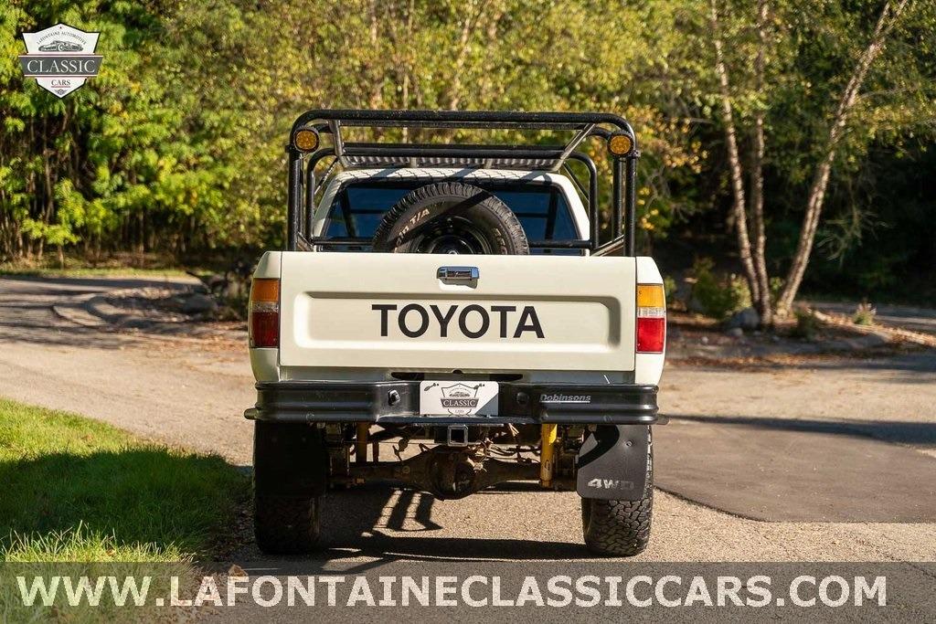 1989 Toyota Pickup Deluxe 4×4
