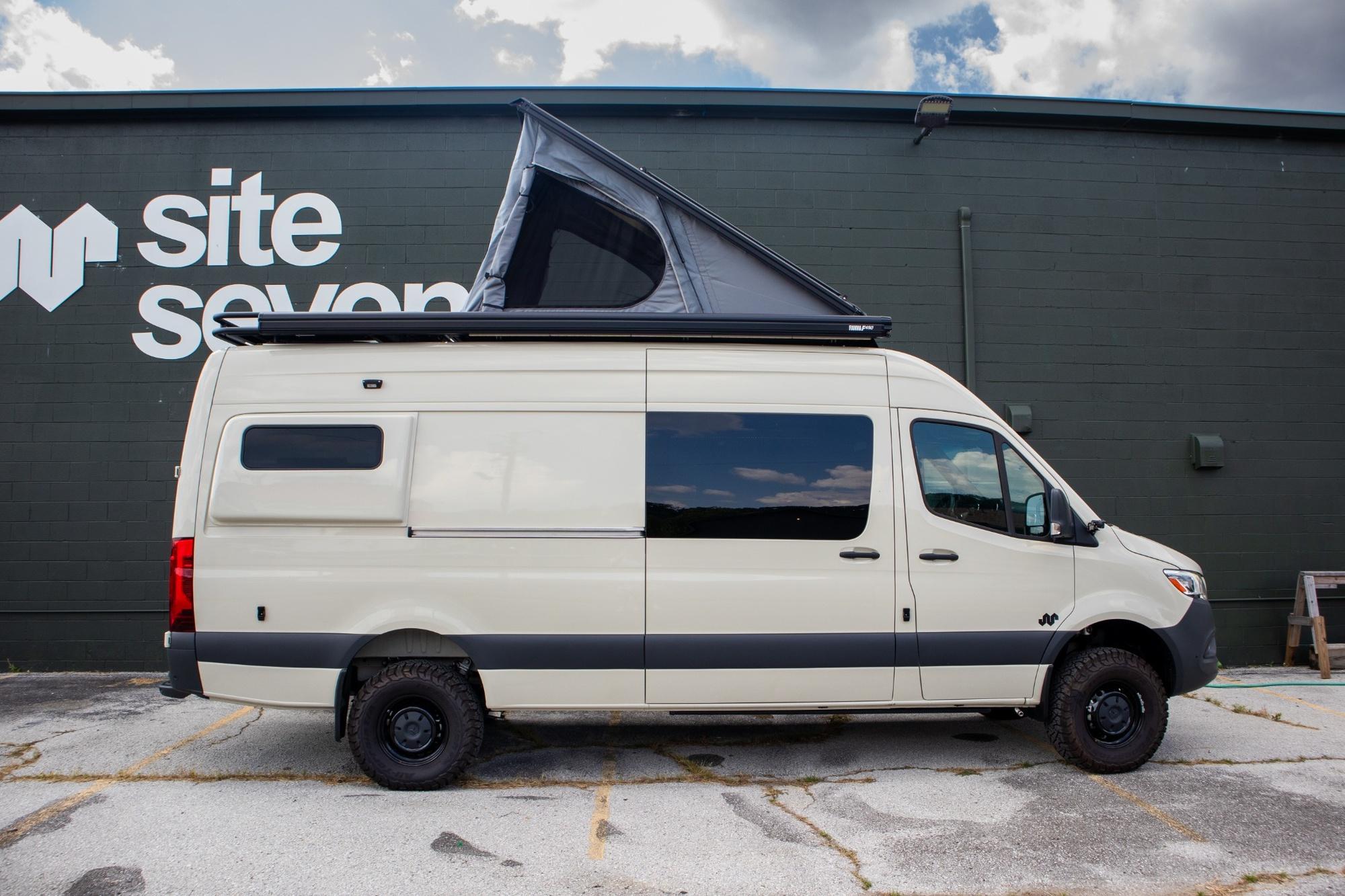 2024 Mercedes-Benz Sprinter 2500 High Roof - 2