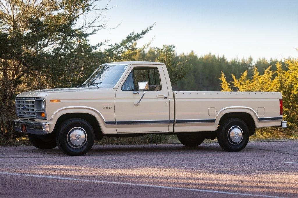 1983 Ford F-150 XL