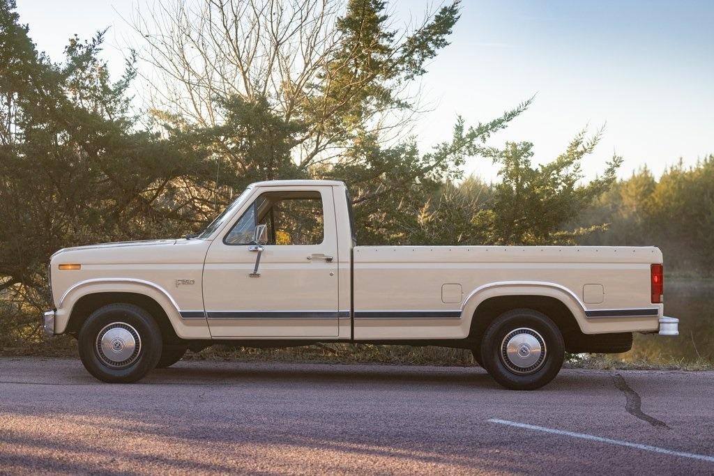1983 Ford F-150 XL