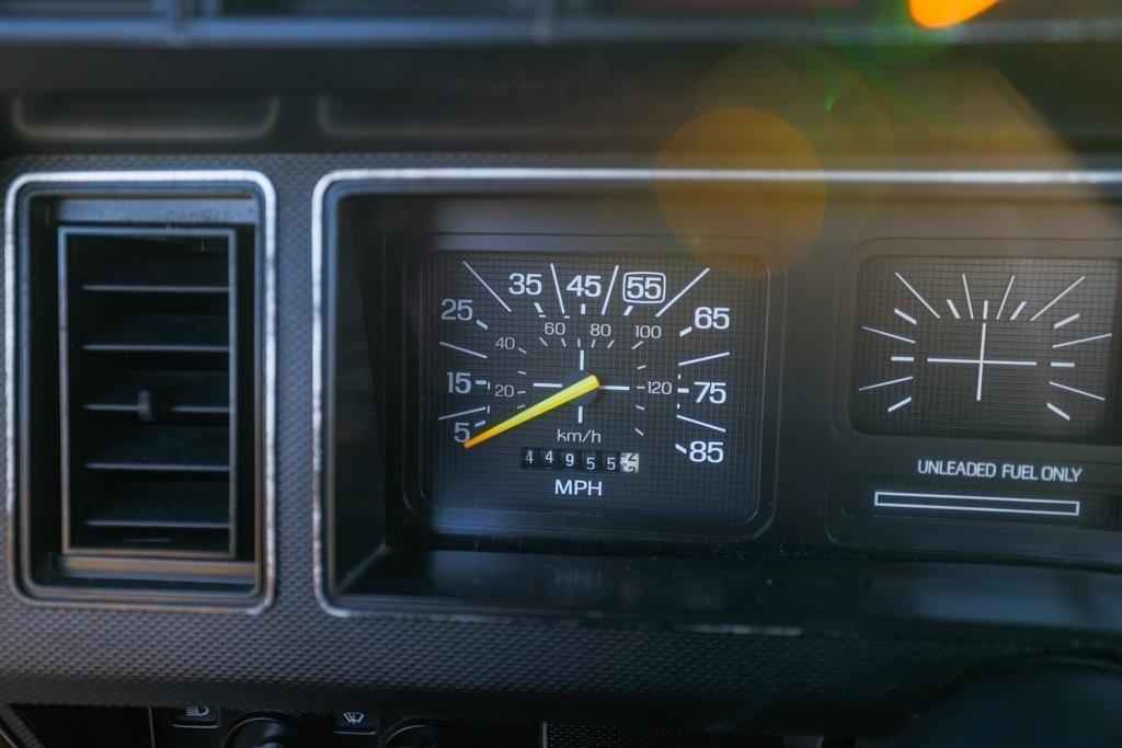 1983 Ford F-150 XL - 3