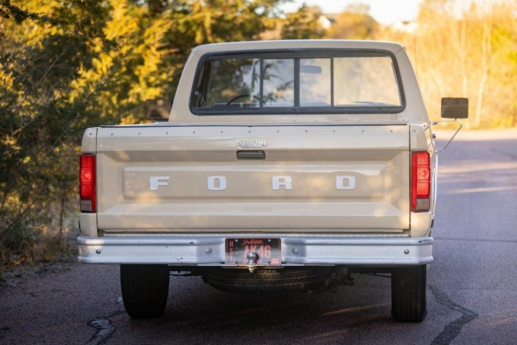1983 Ford F-150 XL
