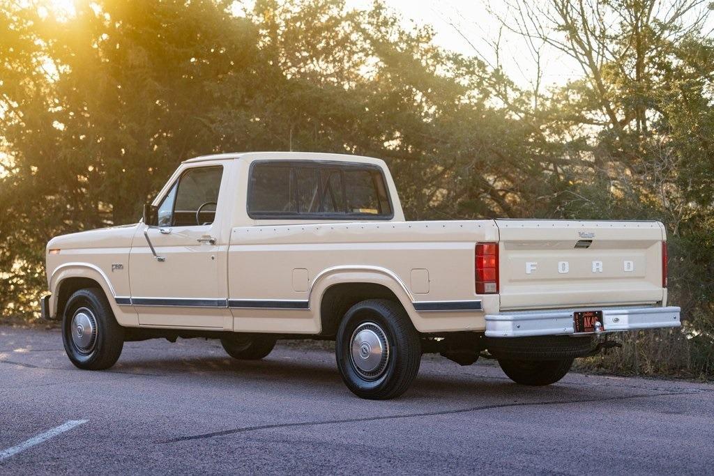 1983 Ford F-150 XL