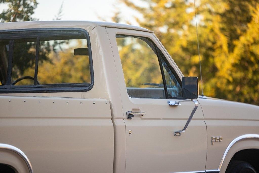 1983 Ford F-150 XL