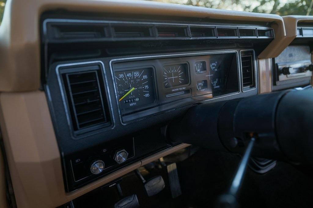 1983 Ford F-150 XL