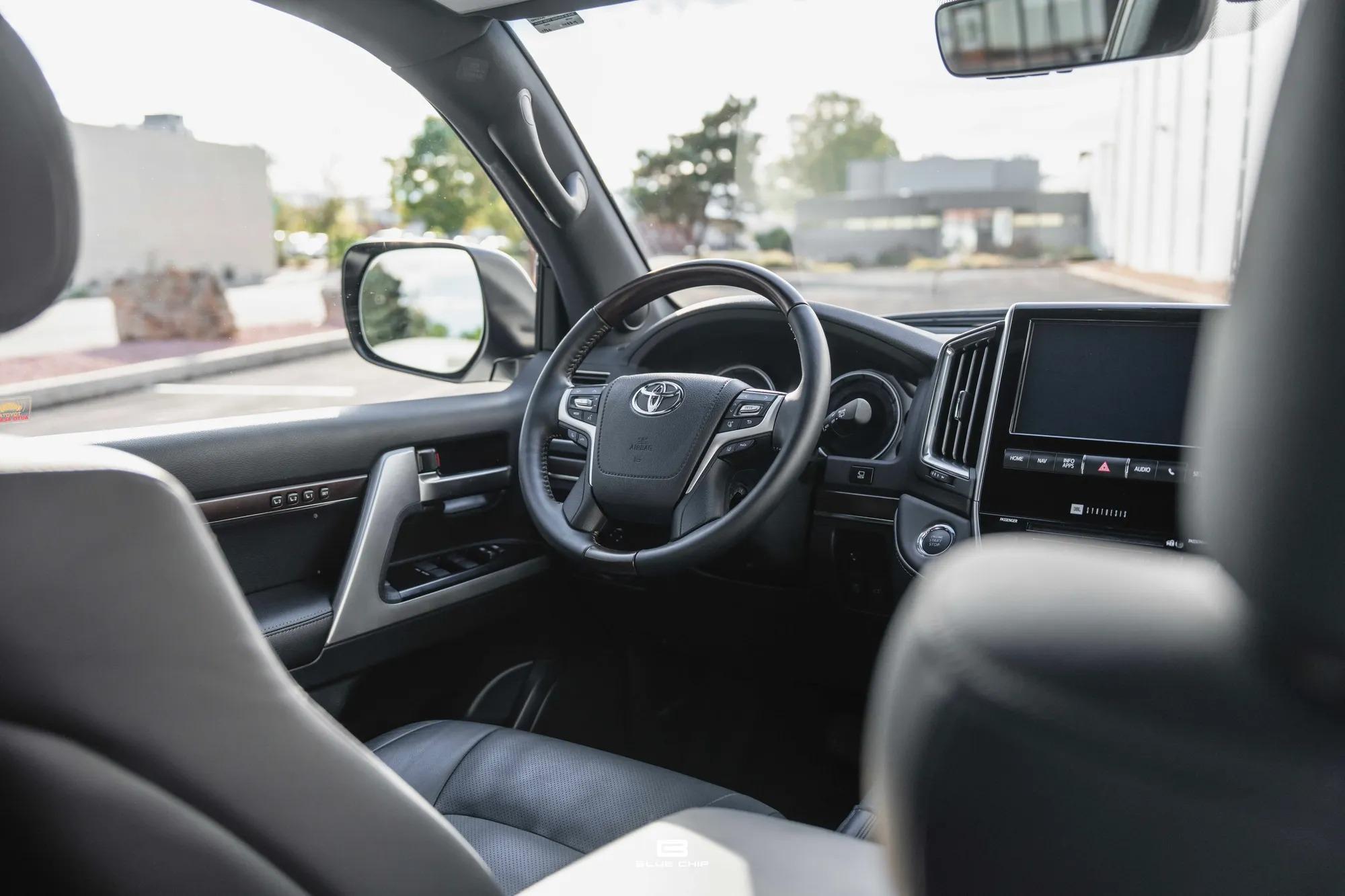 2021 Toyota Land Cruiser Heritage Edition