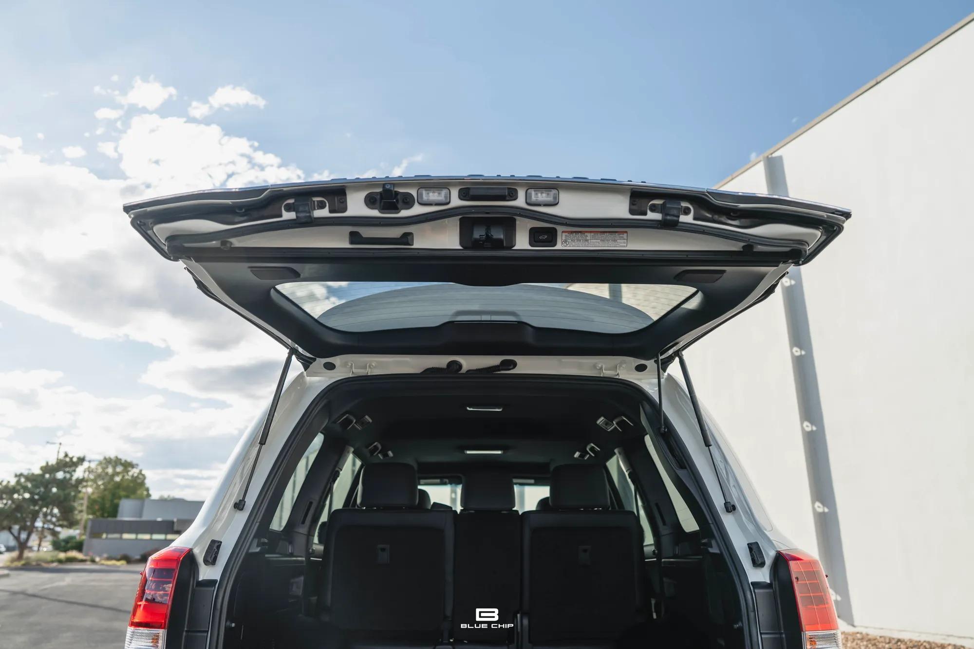 2021 Toyota Land Cruiser Heritage Edition