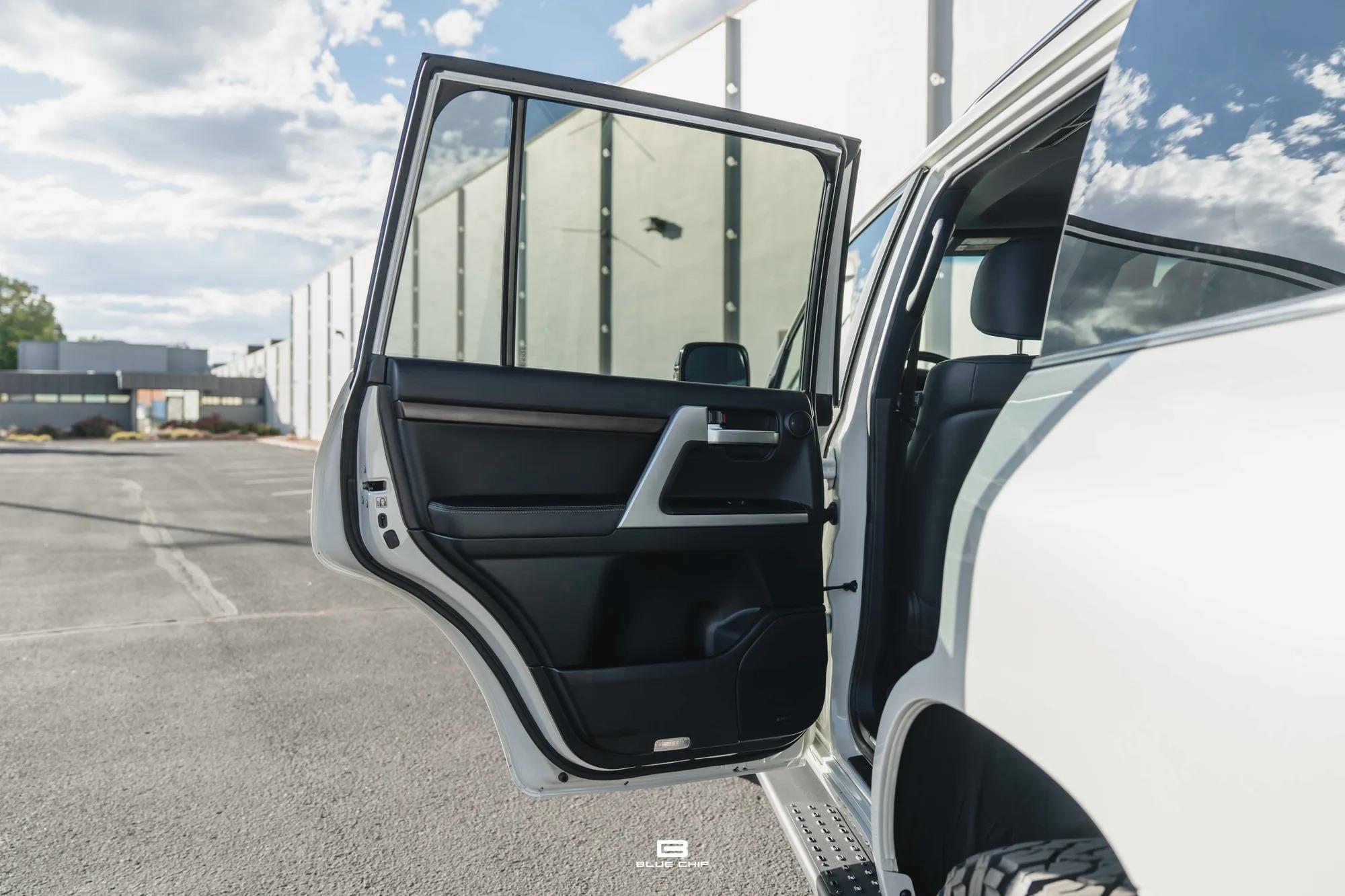 2021 Toyota Land Cruiser Heritage Edition