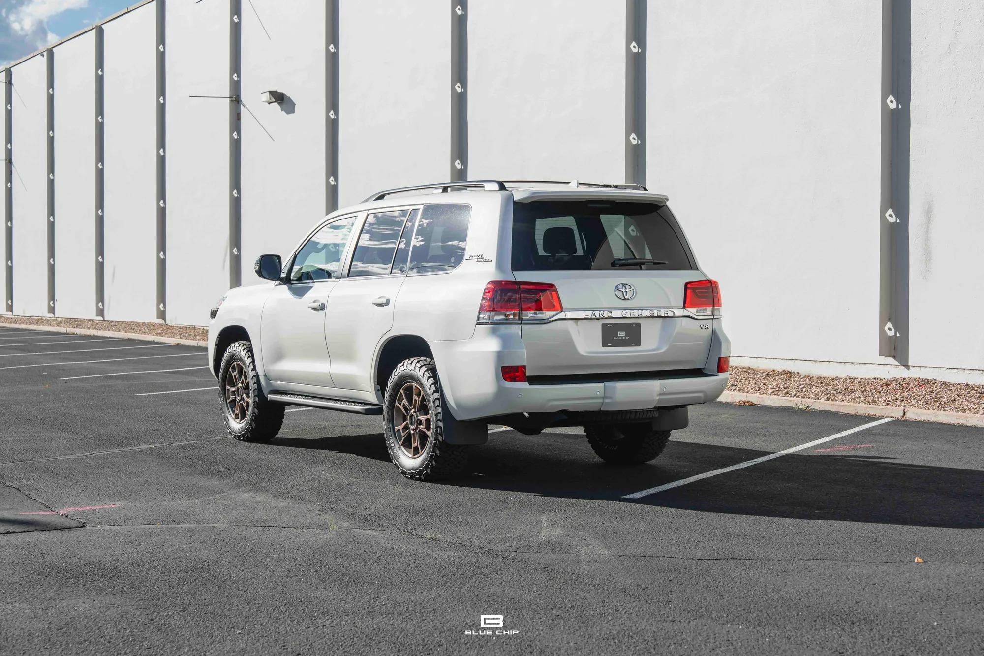2021 Toyota Land Cruiser Heritage Edition