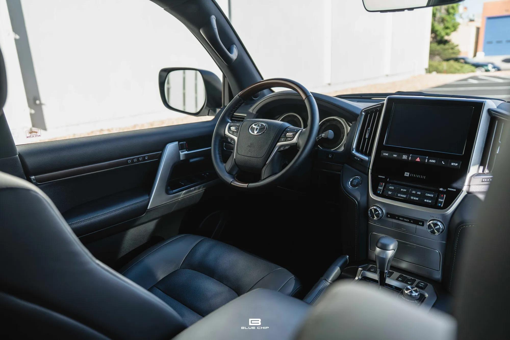 2021 Toyota Land Cruiser Heritage Edition