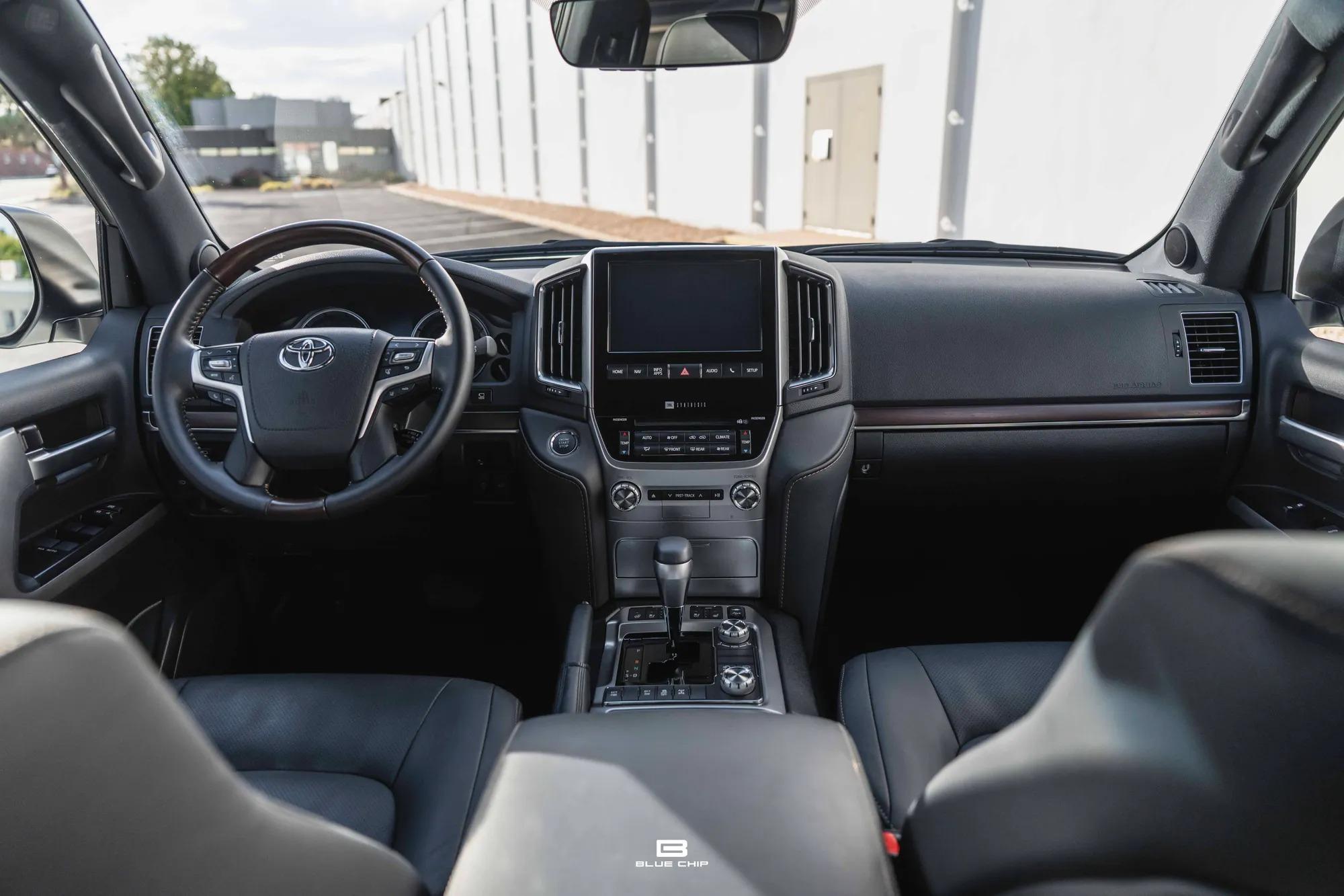 2021 Toyota Land Cruiser Heritage Edition