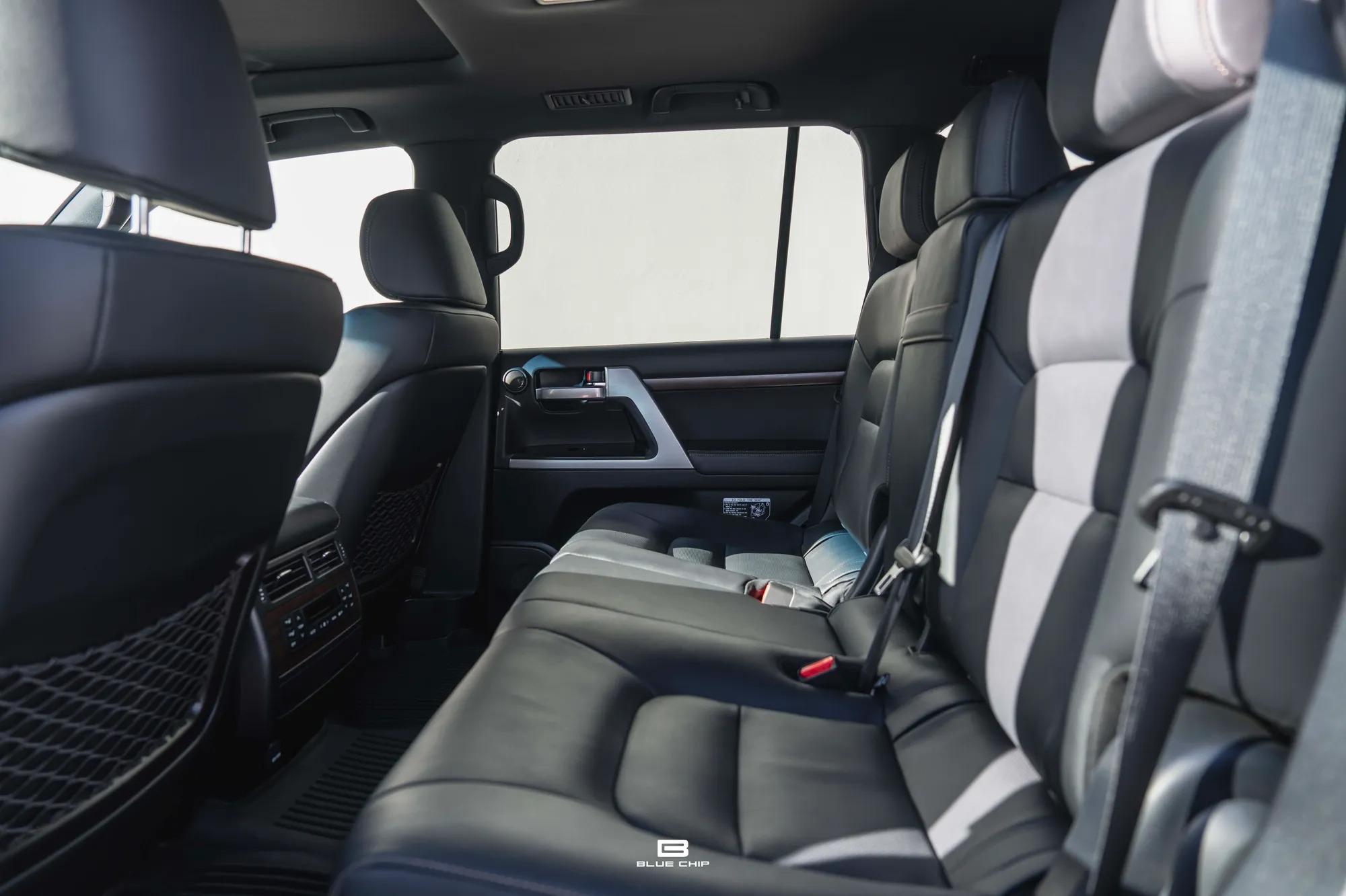 2021 Toyota Land Cruiser Heritage Edition