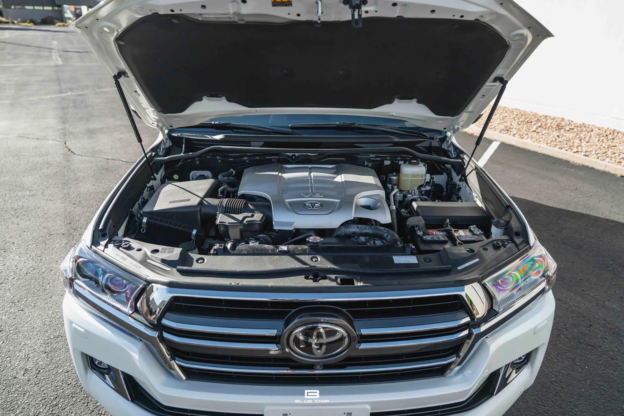 2021 Toyota Land Cruiser Heritage Edition