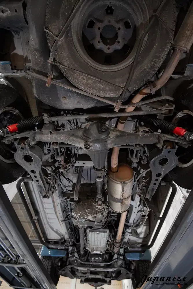 1996 Toyota HiAce Club Field Overland