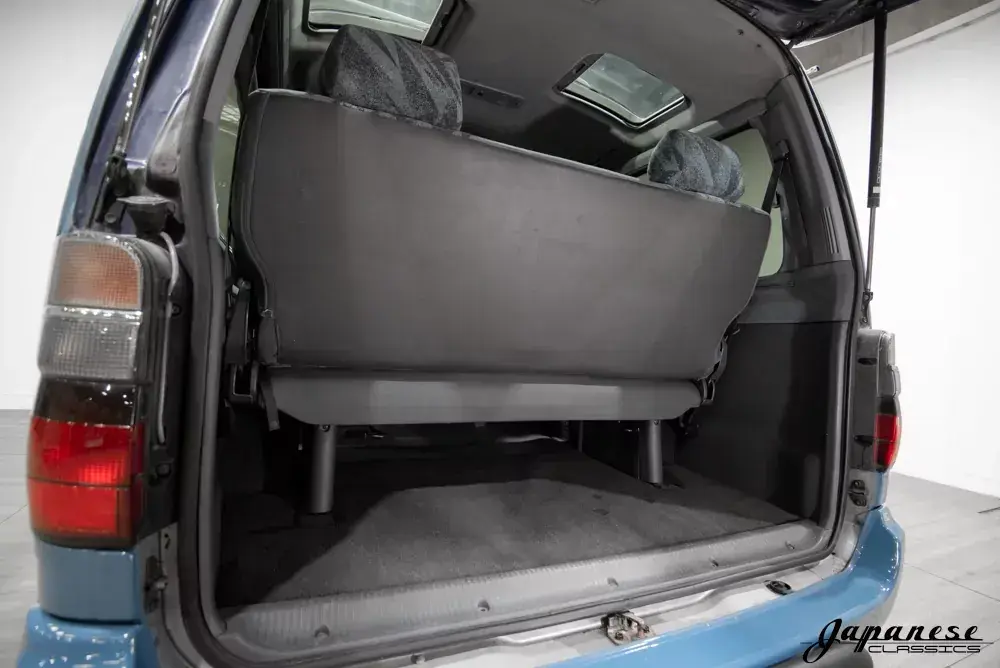 1996 Toyota HiAce Club Field Overland