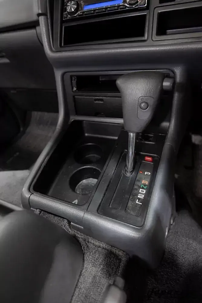 1996 Toyota HiAce Club Field Overland