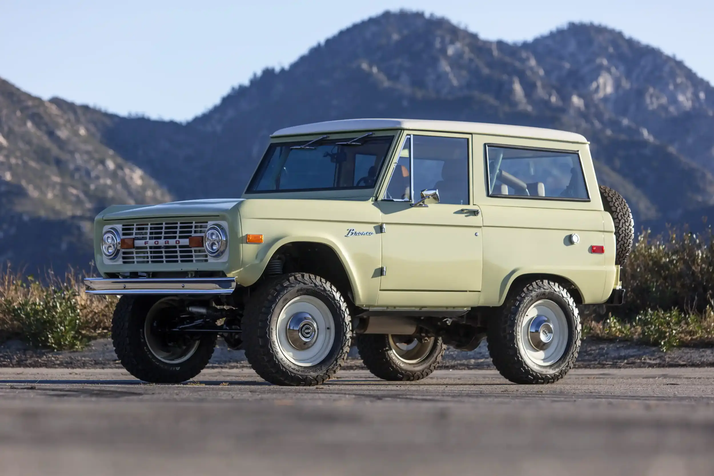  Ford Bronco